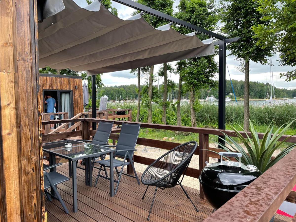 גיז'יצקו Xoxo Lake House מראה חיצוני תמונה